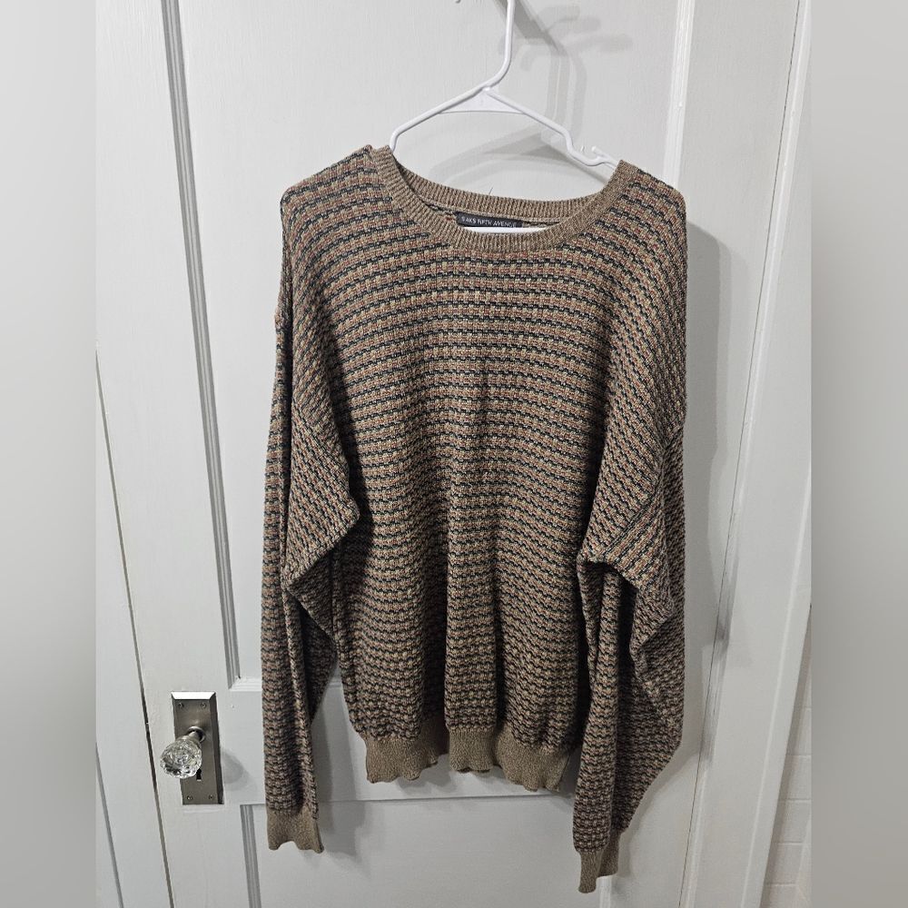 Vintage Saks Fifth Avenue Sweater Size Large, Excellent Condition